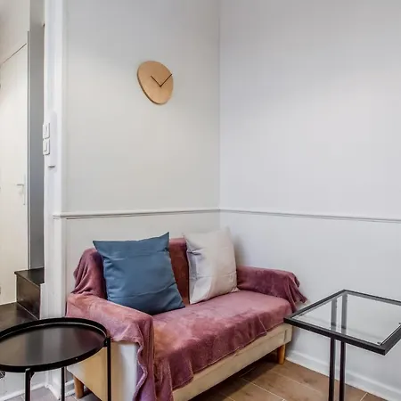 Appartement Des Bergeres - Welkeys Paris Exterior photo